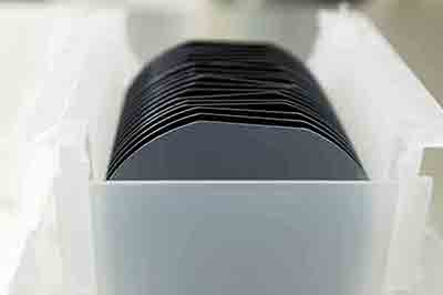 25 100mm silicon wafers plastic cassette