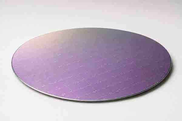 MoS2 film on silicon wafer substrate