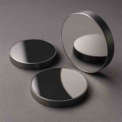 Precision Polished Silicon Mirrors – Thick Wafer Optics for Optical Labs polished silicon mirrors used in optical laboratories, showing reflective surfaces and thick wafer edges